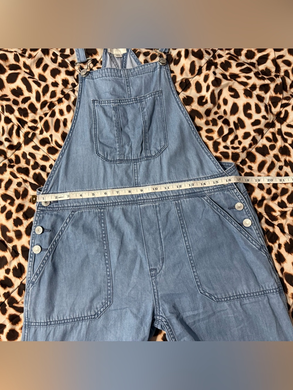 ✨American Eagle TomGirl Overalls✨ - Picture 5 of 7